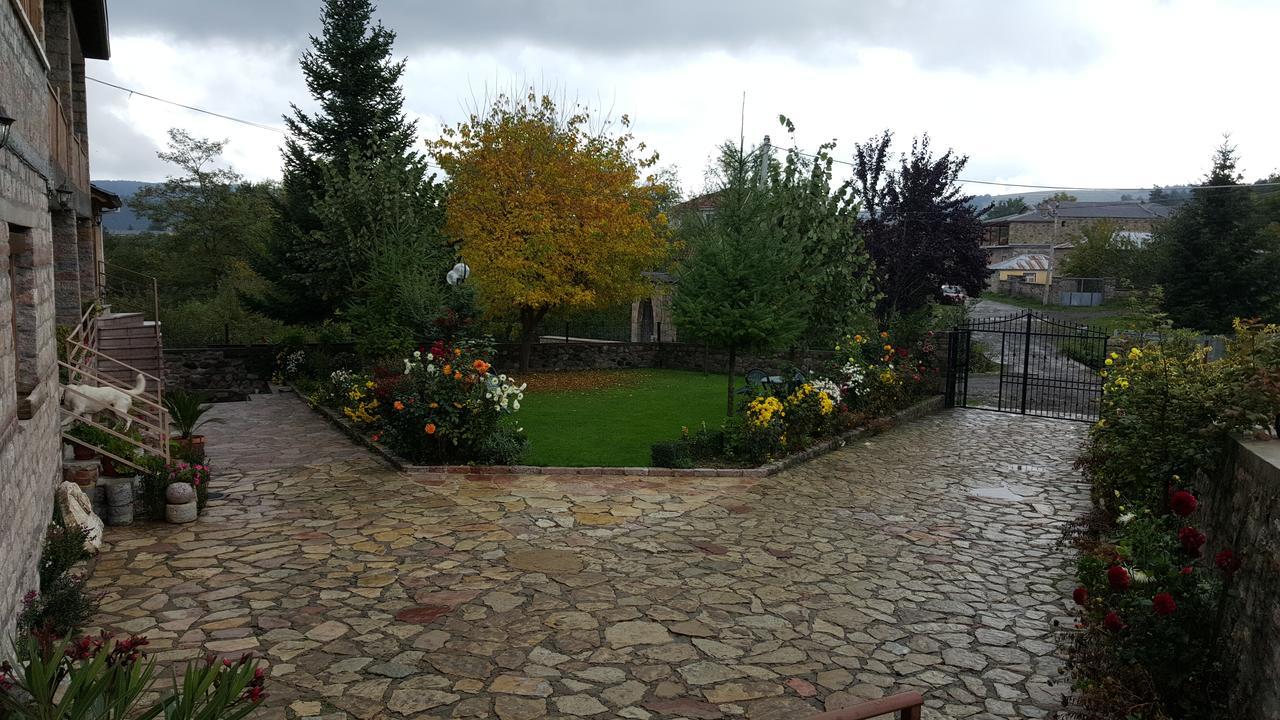 Pashuta Hotel Voskopoja Kültér fotó